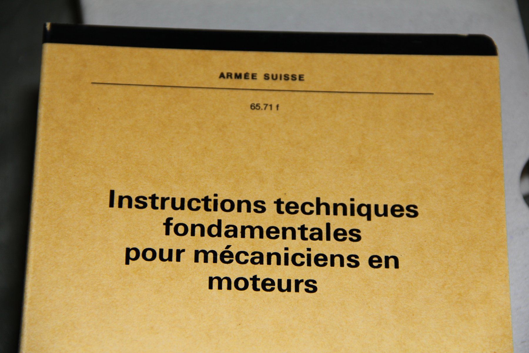 Libri: Instructions techniques pour mécaniciens en moteurs – Usato da Belp venduto da Tomsek 1