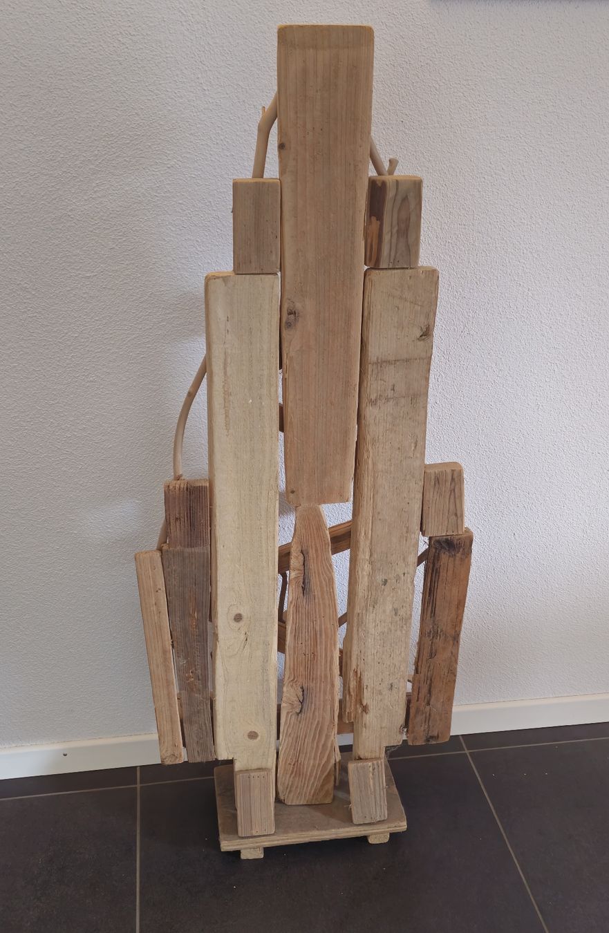 Tutte le decorazioni: Holzskulptur Deko – Usato da Staffelbach venduto da Ddado01 6