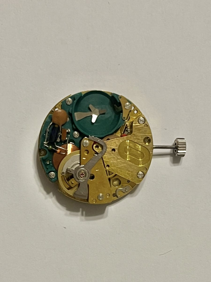 Eta Orologi: ESA 9158 NOS Electronic Day Date Watch – Usato da Chavornay venduto da MD_77