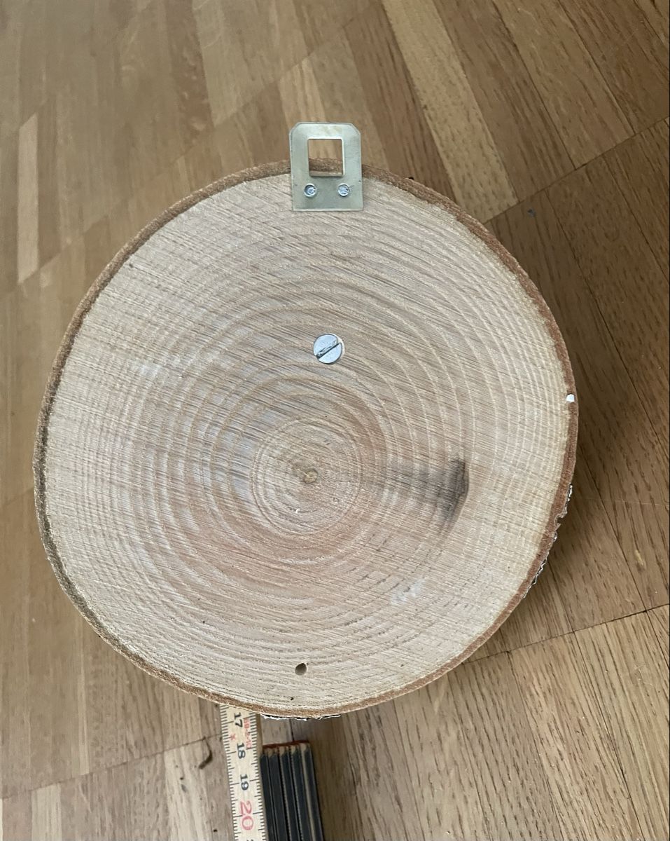 Guardaroba: Garderobe mit Kasperli Figur – Usato da Zürich venduto da Refereefair 4