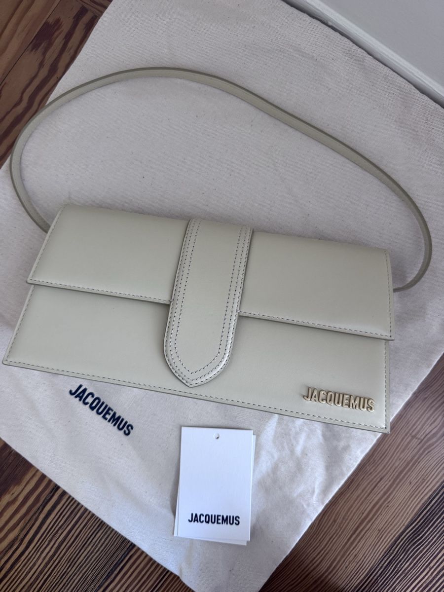 Jacquemus Borse da donna: Sac Jacquemus – Nuovo (secondo la descrizione) da Les Acacias venduto da Janar 2