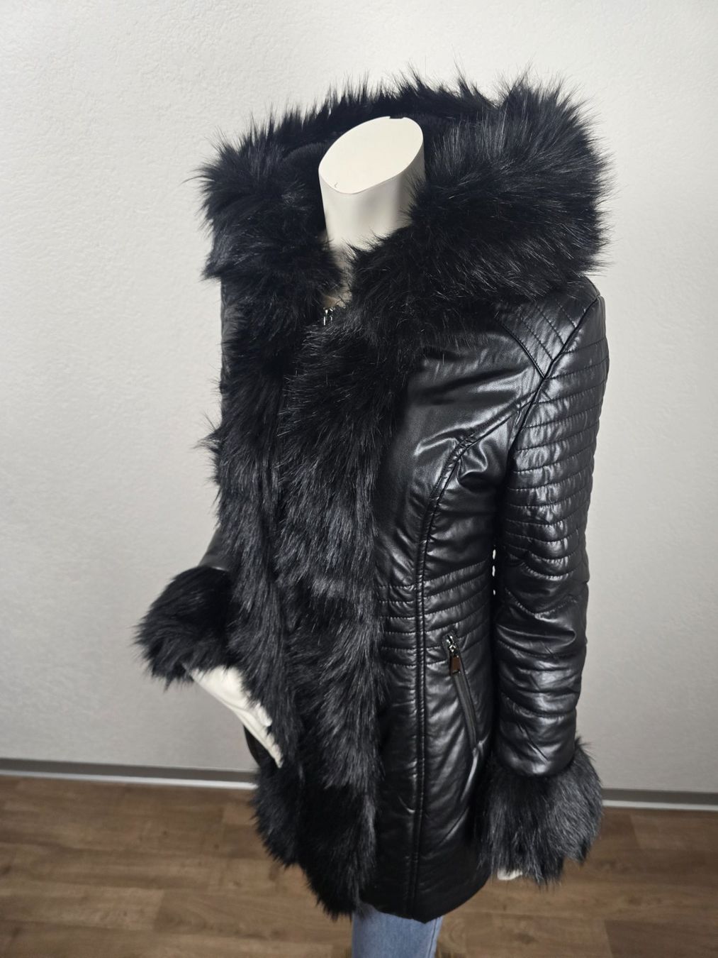 Cappotti: Manteau noir T-M – Nuovo (secondo la descrizione) da Les Verrières venduto da kitel79 2