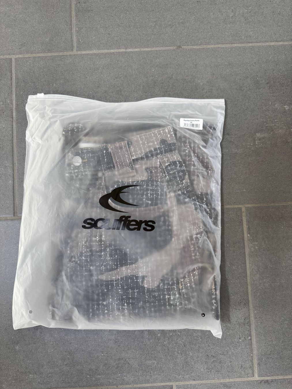Pantalons: Scuffers hose camo – Neuf avec emballage d'origine à Wigoltingen par s.xnaa_ 5