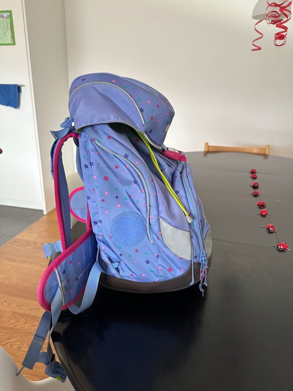 Ergobag Borse & Zaini: Ergobag Schulranzen lila Sterne – Usato da Wangen b Olten venduto da kl4 1