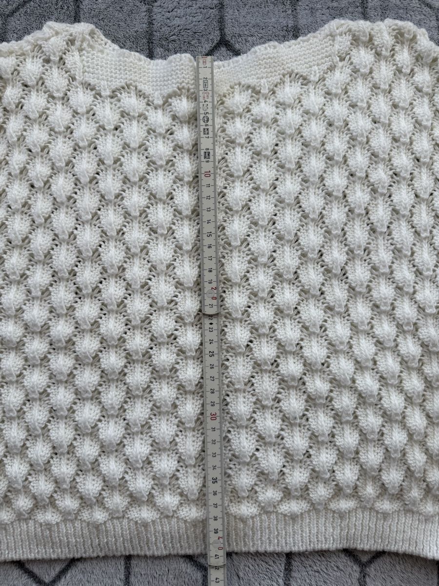 Pulls & Sweat-shirts: Strickpullover in weiss mit süssem Muster – D'occasion à Rüti ZH par Ella96 3