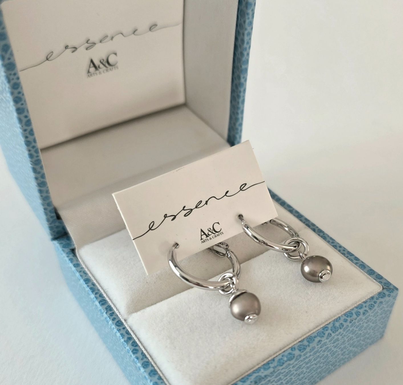 Boucles d'oreille: Design Creolen mit Perlen - A&C neu – Neuf avec emballage d'origine à Uetikon am See par Springdream 5
