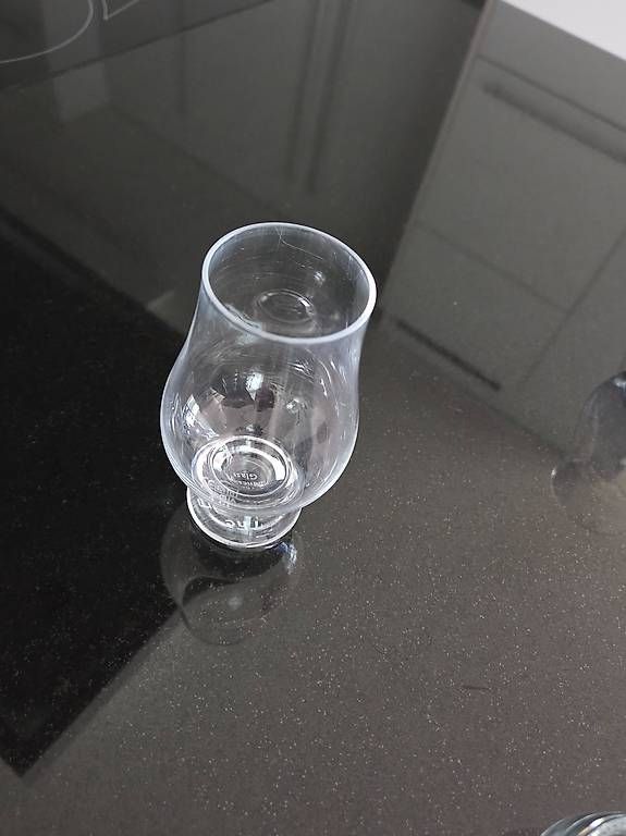 Gläser: Whisky Glas "The Glencairn Glas" – Gebraucht aus Ennetbürgen von Riwemogmbh 1