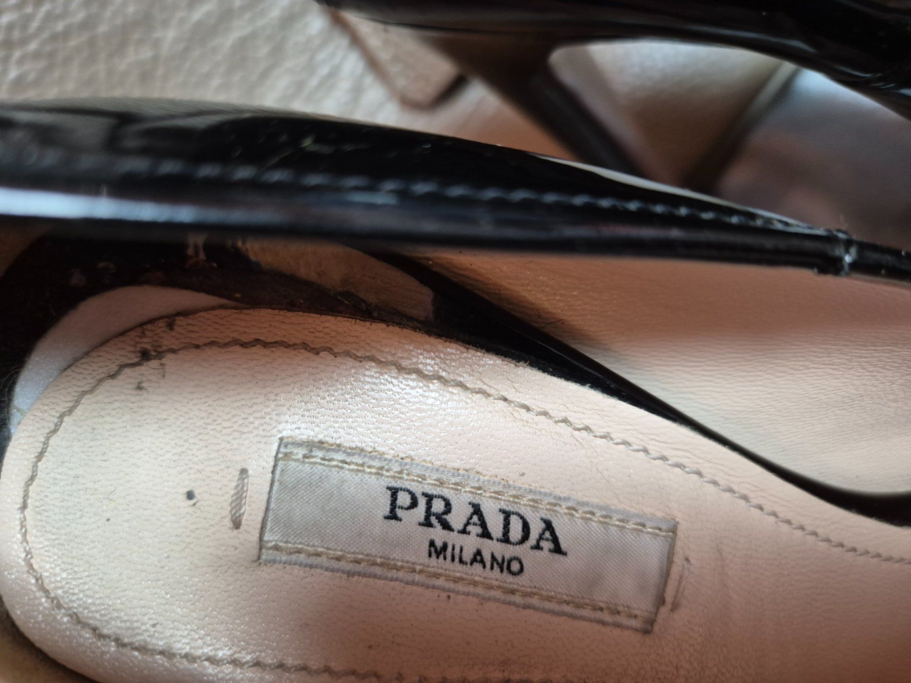 Prada Scarpe da donna: PRADA escarpins en cuir Prada - taille: EU 36 – Usato da Essertes venduto da onezoneplay 5