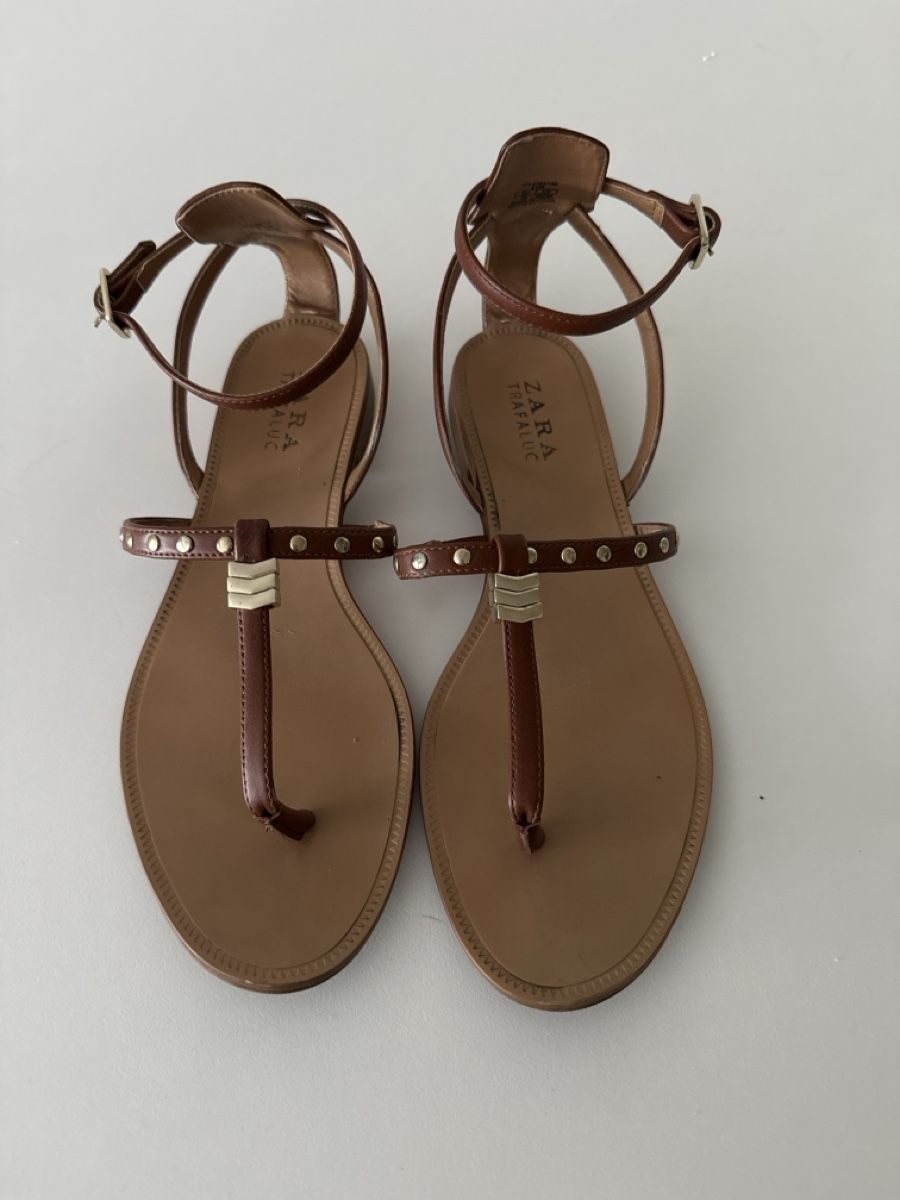 Damenschuhe: Sandales - Zara  – Gebraucht aus Cartigny von Kelly.11