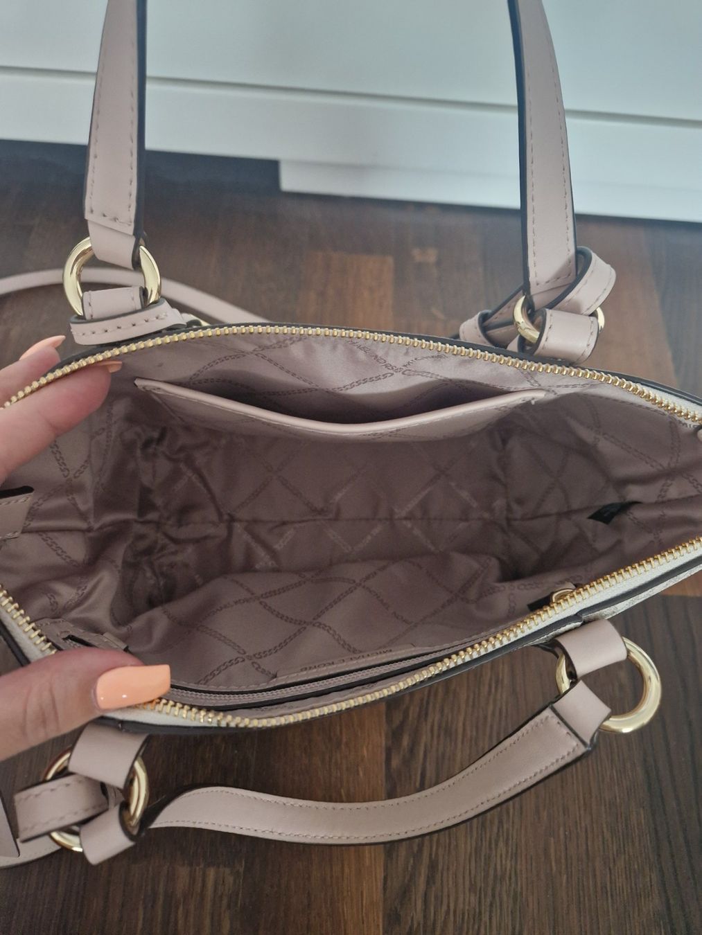 Michael Kors Borse da donna: Michael Kors Shopper small – Usato da Glattfelden venduto da Ivana5288 2