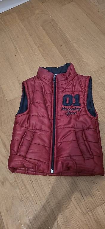 Altro abbigliamento: Weste rot Gr 80 – Usato da Untersiggenthal venduto da JJ86sun