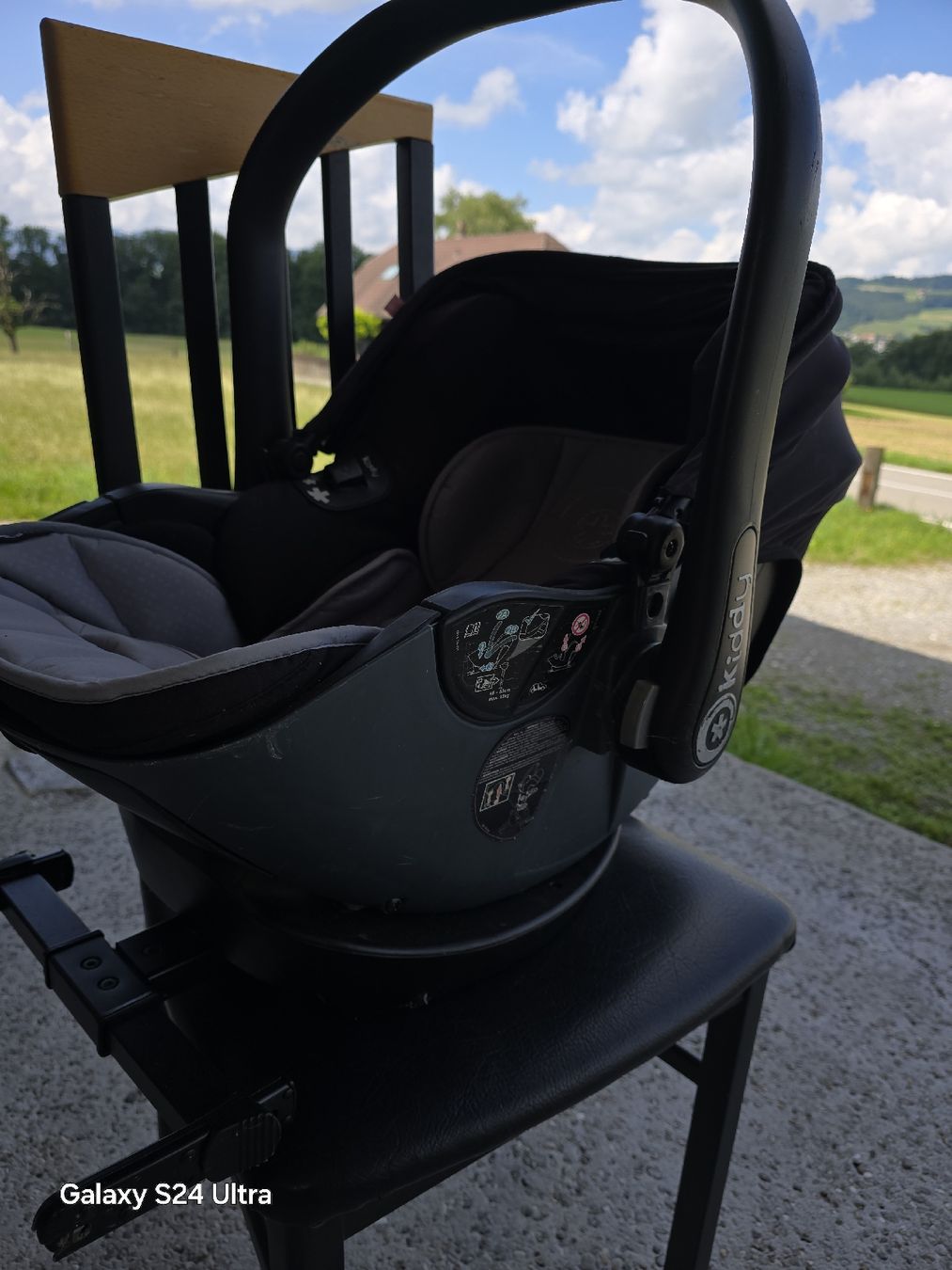 Kiddy Seggiolini per auto: Kiddy Autositz/Babyschale, unfallfrei – Usato da Gelterfingen venduto da charly3333