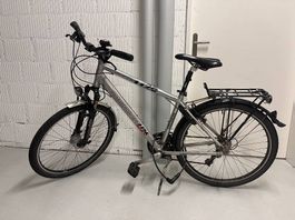 Fahrrad Merida mit Gepäckträger