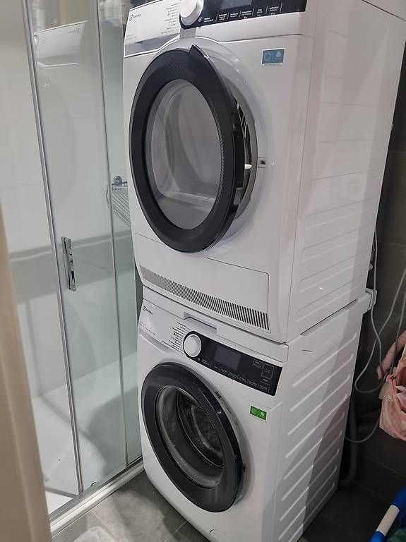 Lavatrici: Electrolux presque neuf 1/2 prix – Usato da Lausanne venduto da lio_z7ps 2