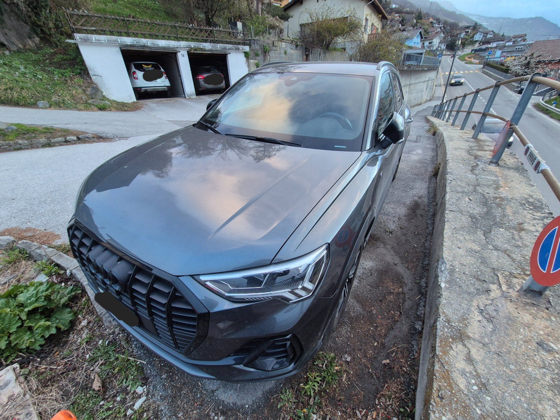 Audi Automobili: Audi Q3 35 TFSI S-LINE – Usato da Vétroz venduto da Saldin91 3