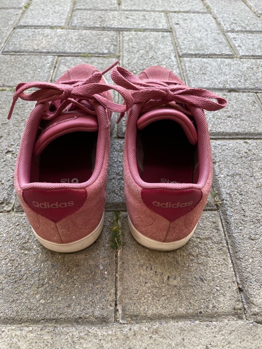Adidas Chaussures femmes: Adidas Sneaker Gr. 37 1/3 – D'occasion à Kölliken par Michi180 2