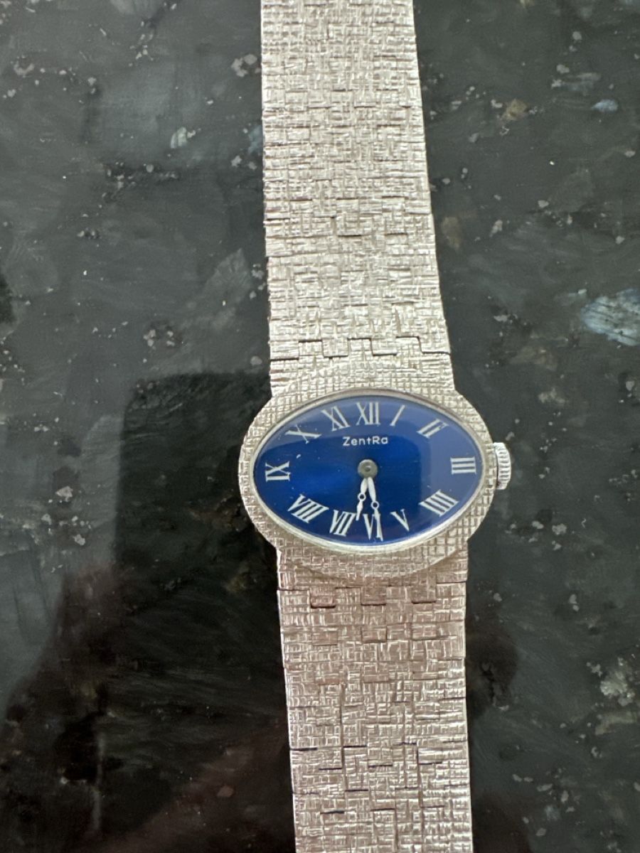 Montres: Damenuhr – D'occasion à Oberentfelden par ulli03 1