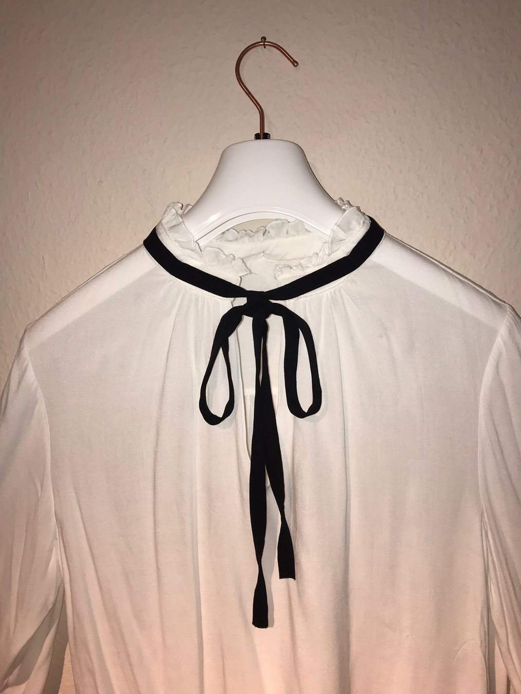 H&M Blusen: Damen Bluse Zara Gr. 40-42 – Gebraucht aus Oberwil BL von Gutundsuperklein16 1