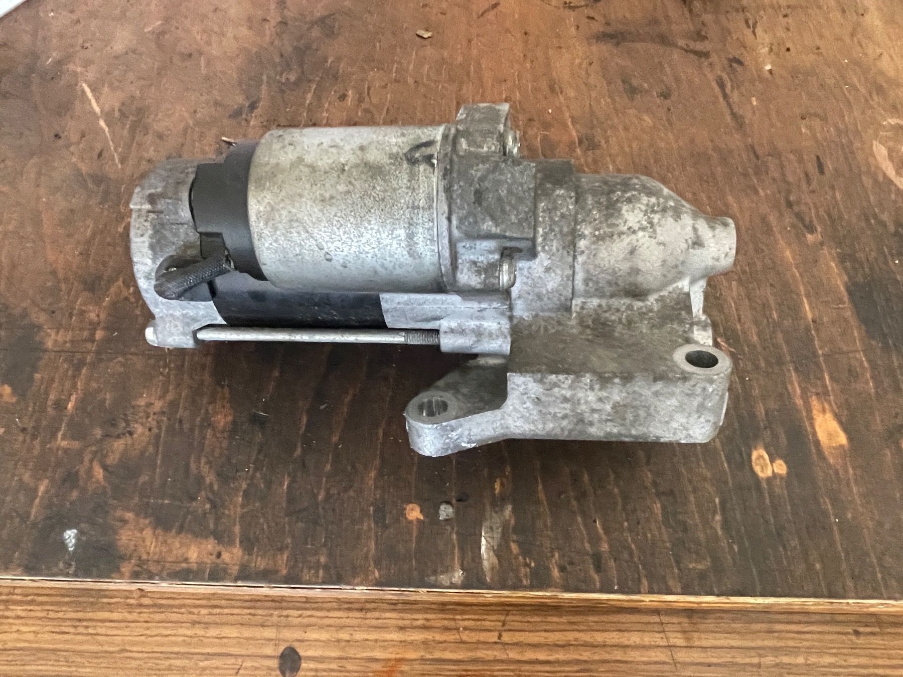 Dodge Tutti pezzi di ricambio auto: Anlasser Dodge – Usato da Staffelbach venduto da Corvair1 3