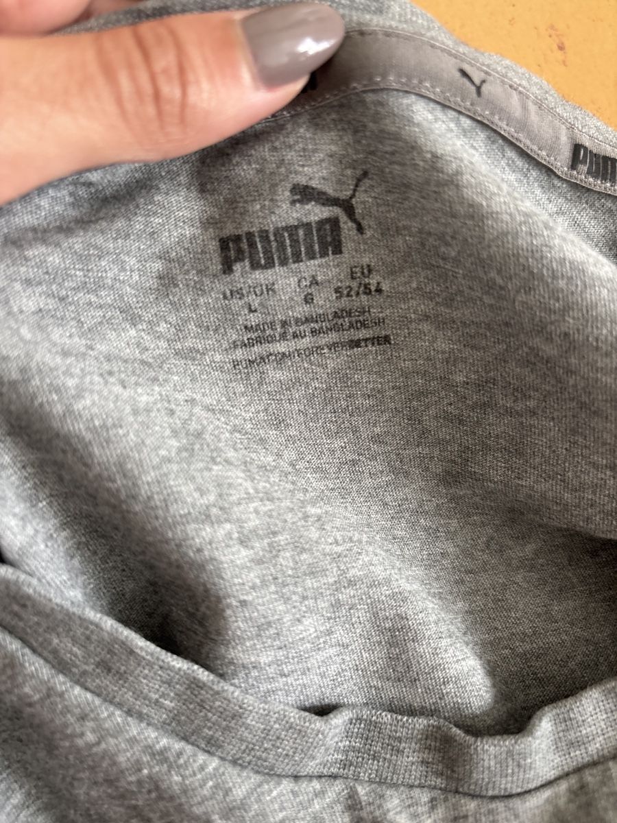 Puma Lotti di vestiti: Zwei Puma T-Shirts – Usato da Zürich venduto da del_gdm2 2