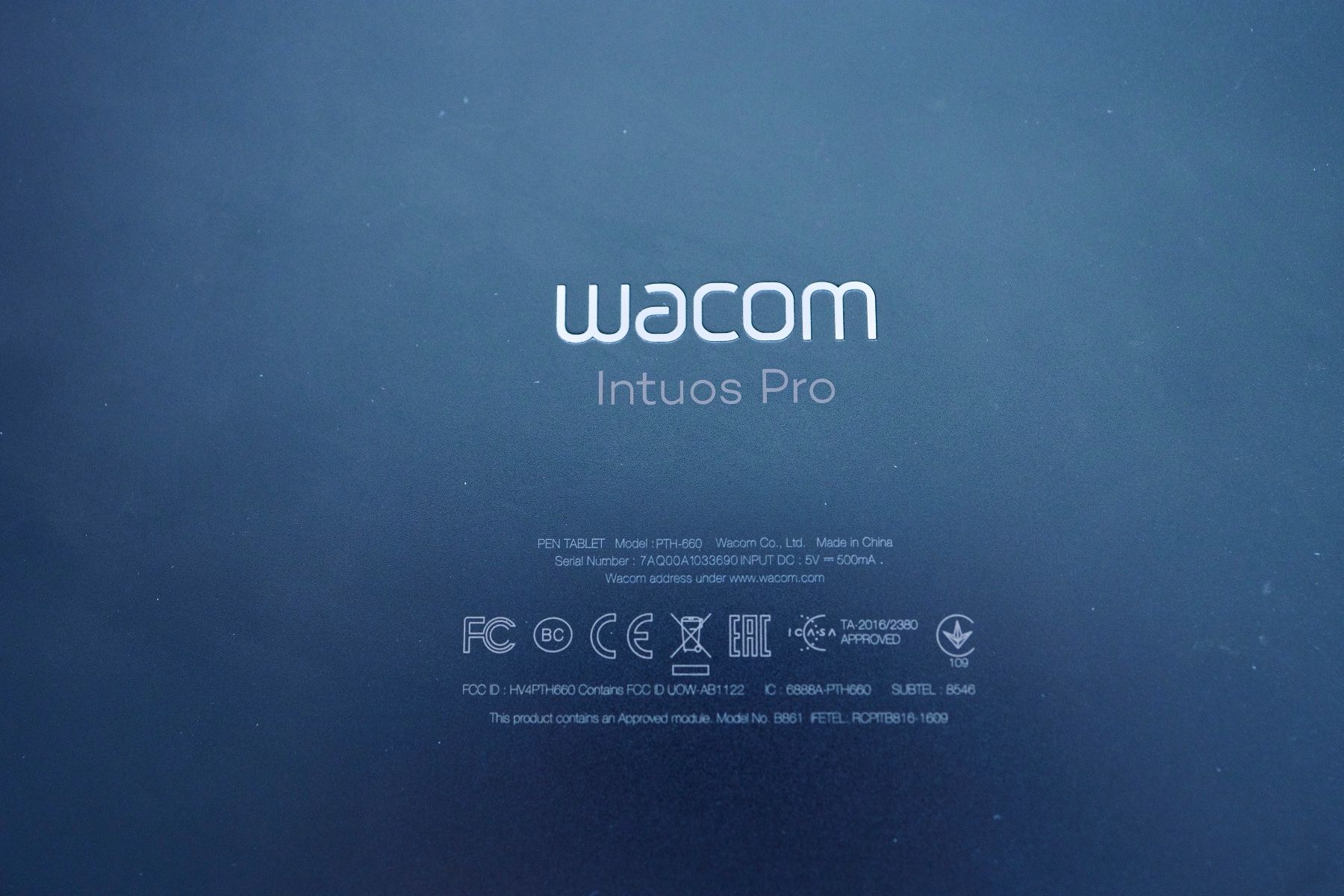 Wacom Tablet PC: Wacom Intuos Pro M Grafiktablett PTH-660 – Usato da Meilen venduto da danielson0_3 3