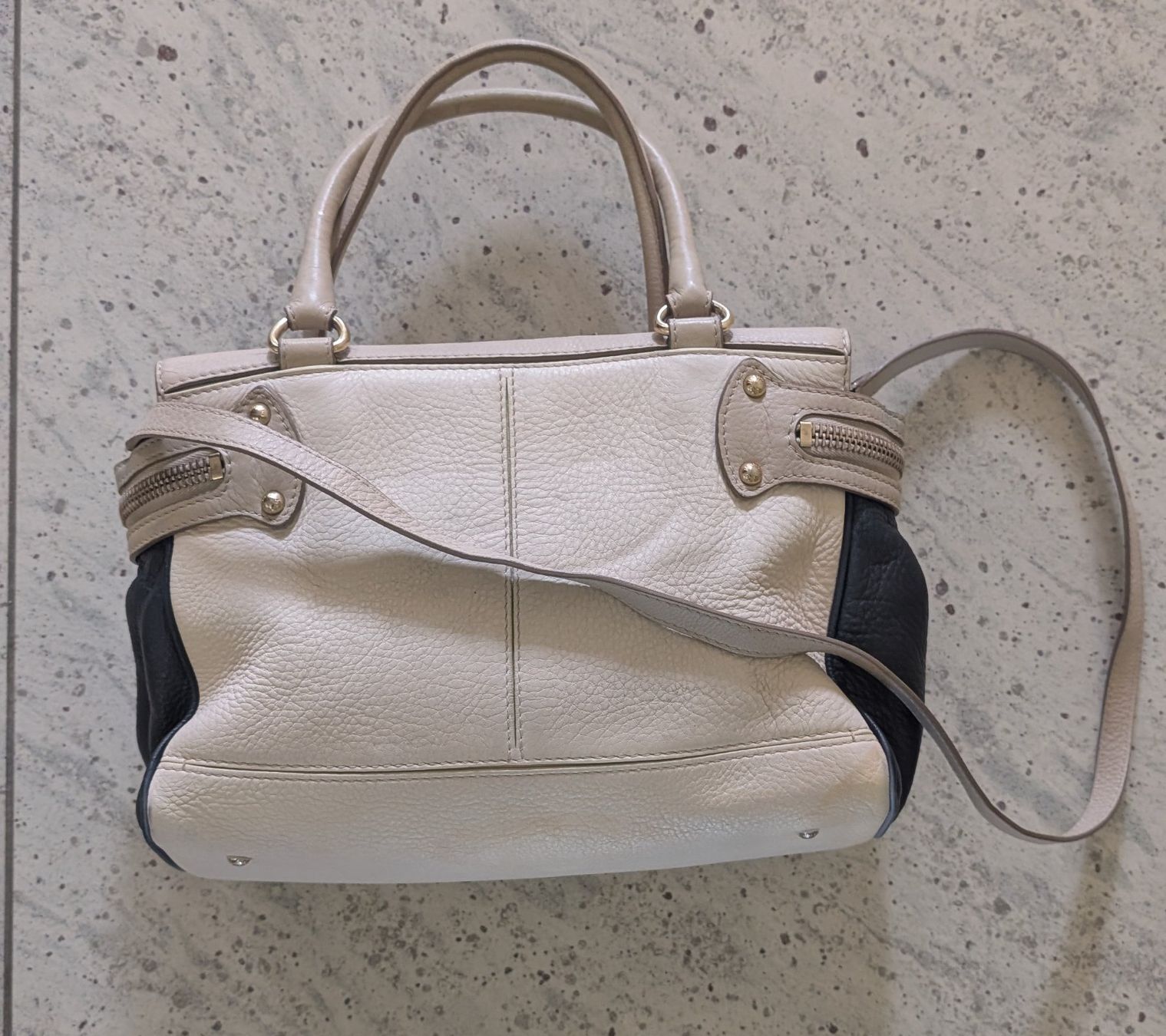 Max Mara Taschen für Damen: MaxMara Handtasche in Beige & Schwarz, Leder – Gebraucht aus Rüfenacht BE von mla_jmf8 1