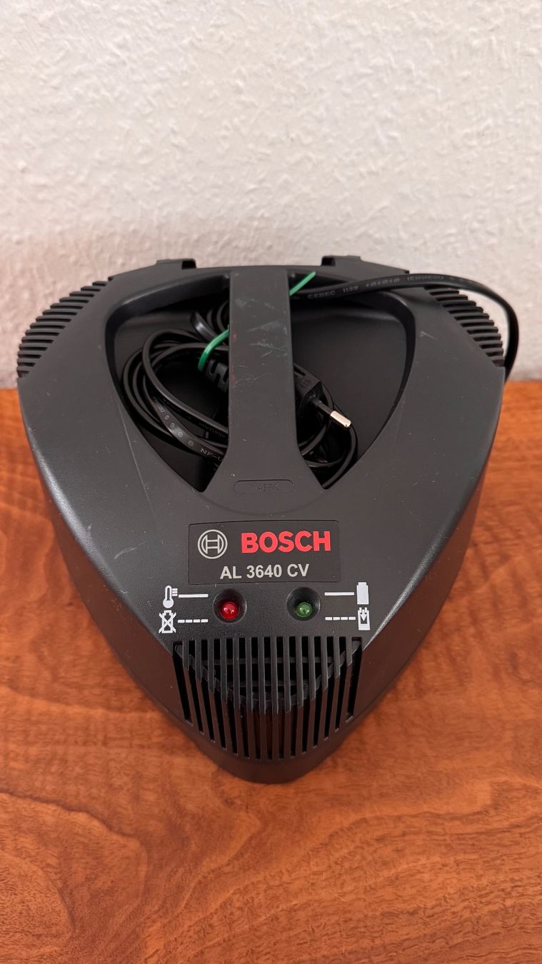 Bosch Caricatori & Batterie: Bosch - AL 3640 CV, Neuwertig – Usato da Luzern venduto da serchon