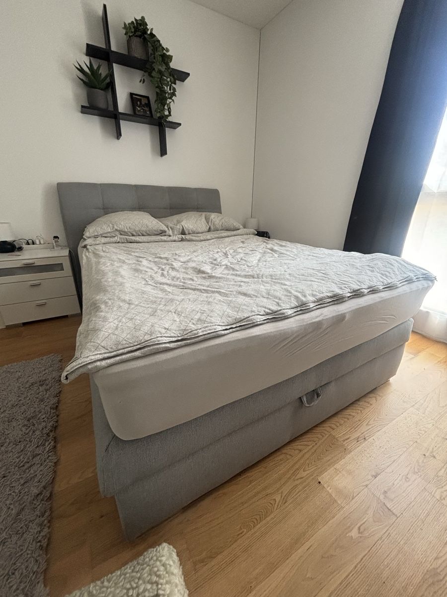 Letti: Boxspringbett mit Bettkasten grau 140x200 – Usato da Staufen venduto da sarinaluescher 2