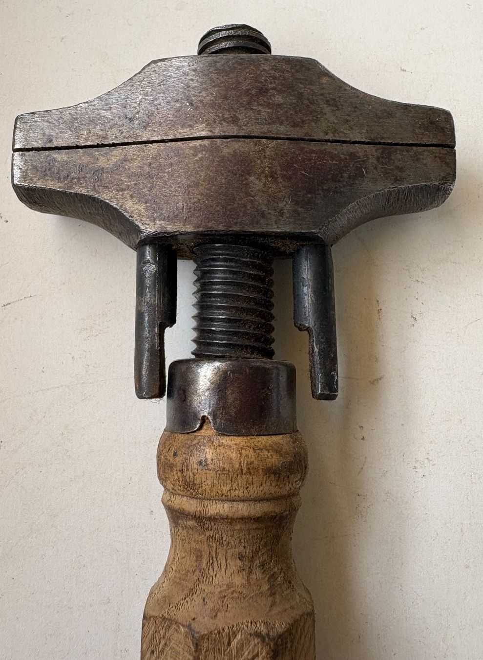 Tous les outils: ANTIKES WERKZEUG – D'occasion à Ostermundigen par wini63 1