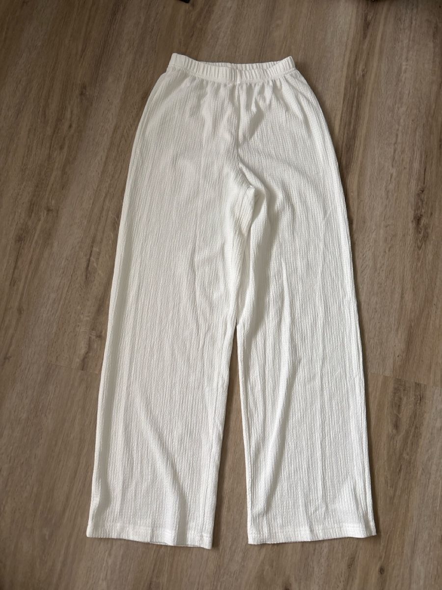Pantaloni: Pantalon blanc ample taille XS  – Nuovo (secondo la descrizione) da Delémont venduto da Ma_LoU.01