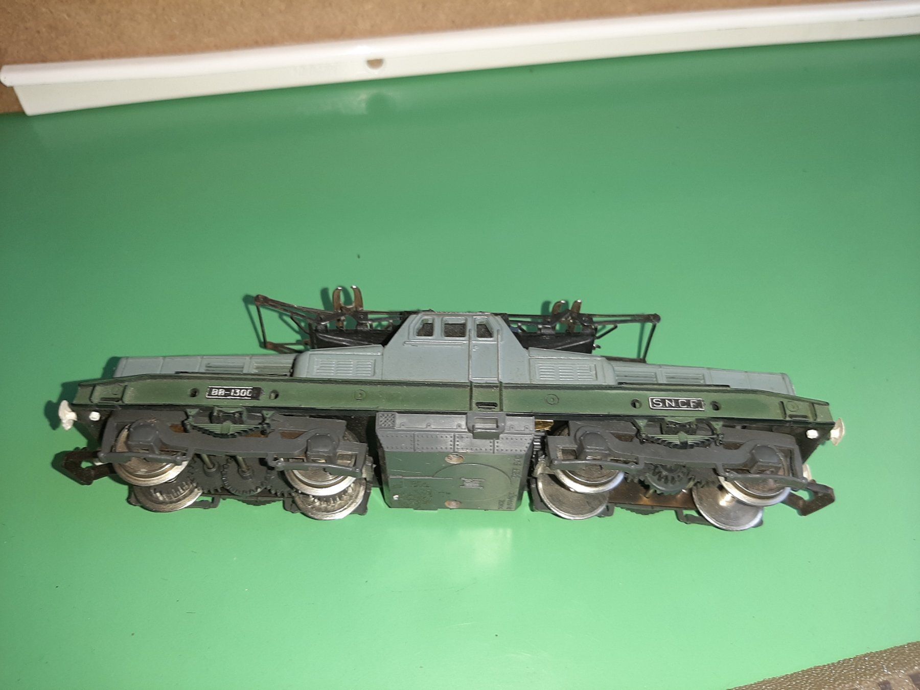 Jouef Modelleisenbahnen: JOUEF BB 13001 – Gebraucht aus Avully von RIVALIS 1