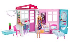 Barbie Ferienhaus mit Möbeln und Puppe (blond)