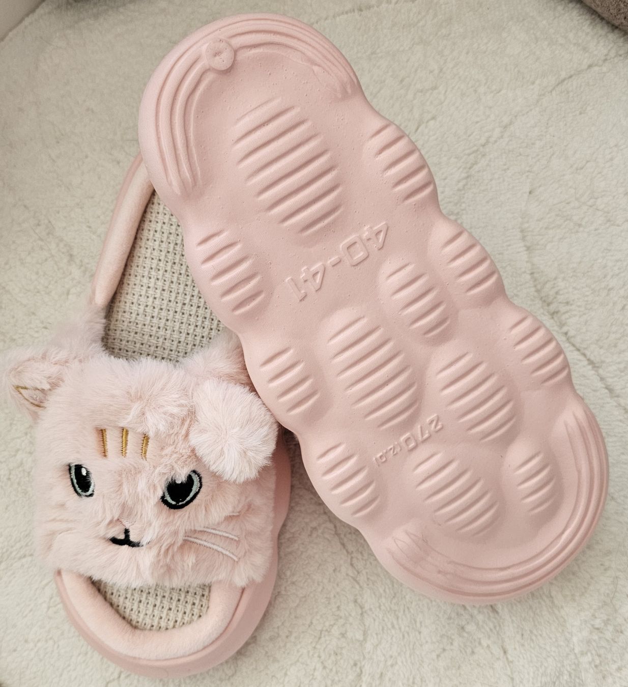 Damenschuhe: Hausschuhe Katze Rosa – Neu und originalverpackt aus Grosshöchstetten von Chaotik-Reptil 2