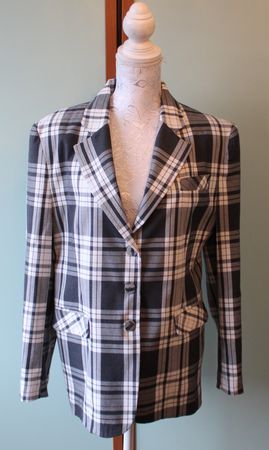 Blazer von *Fashion by HENNES Collection* (TK)