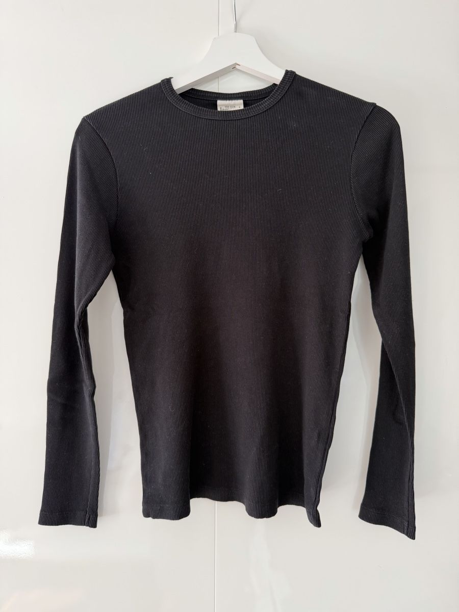 Lamarel Top: Lamarel ribbed black long sleeve top – Nuovo (secondo la descrizione) da Uster venduto da Monika_OB