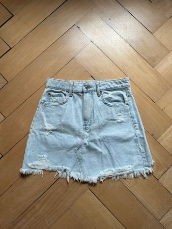 BERSHKA - Destroyed Jeansrock hellblau 36