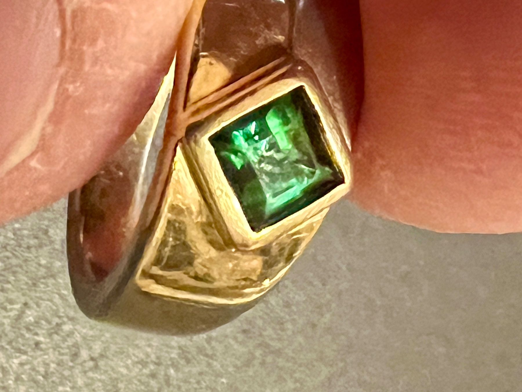 Anelli: Gold-Ring 18 K mit Turmalin – Usato da Chur venduto da Penting1935 7