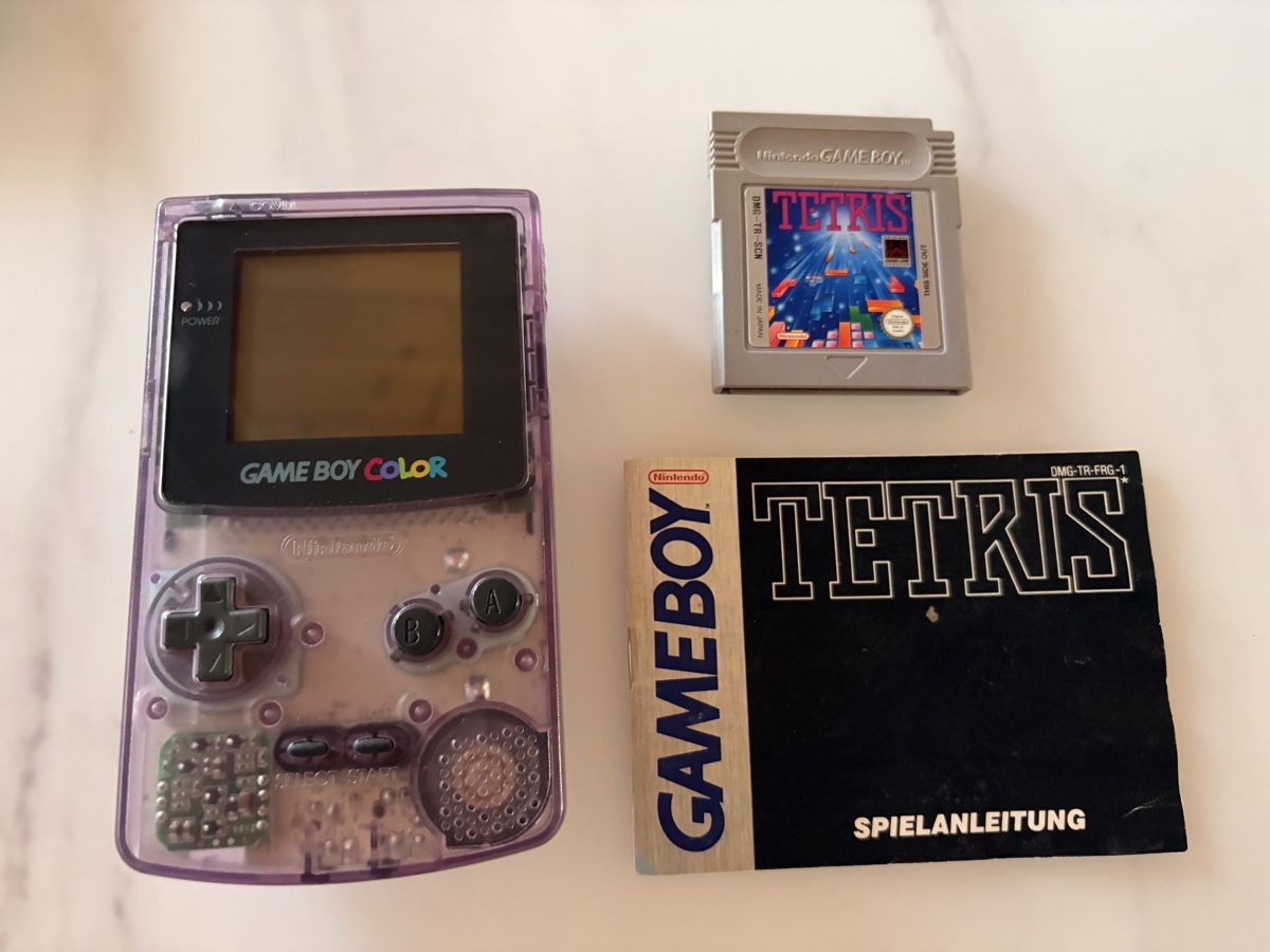 Nintendo Consoles: Game Boy Color Atomic Purple mit Tetris – D'occasion à Wangen b. Olten par na_wal
