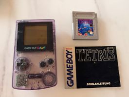 Game Boy Color Atomic Purple mit Tetris