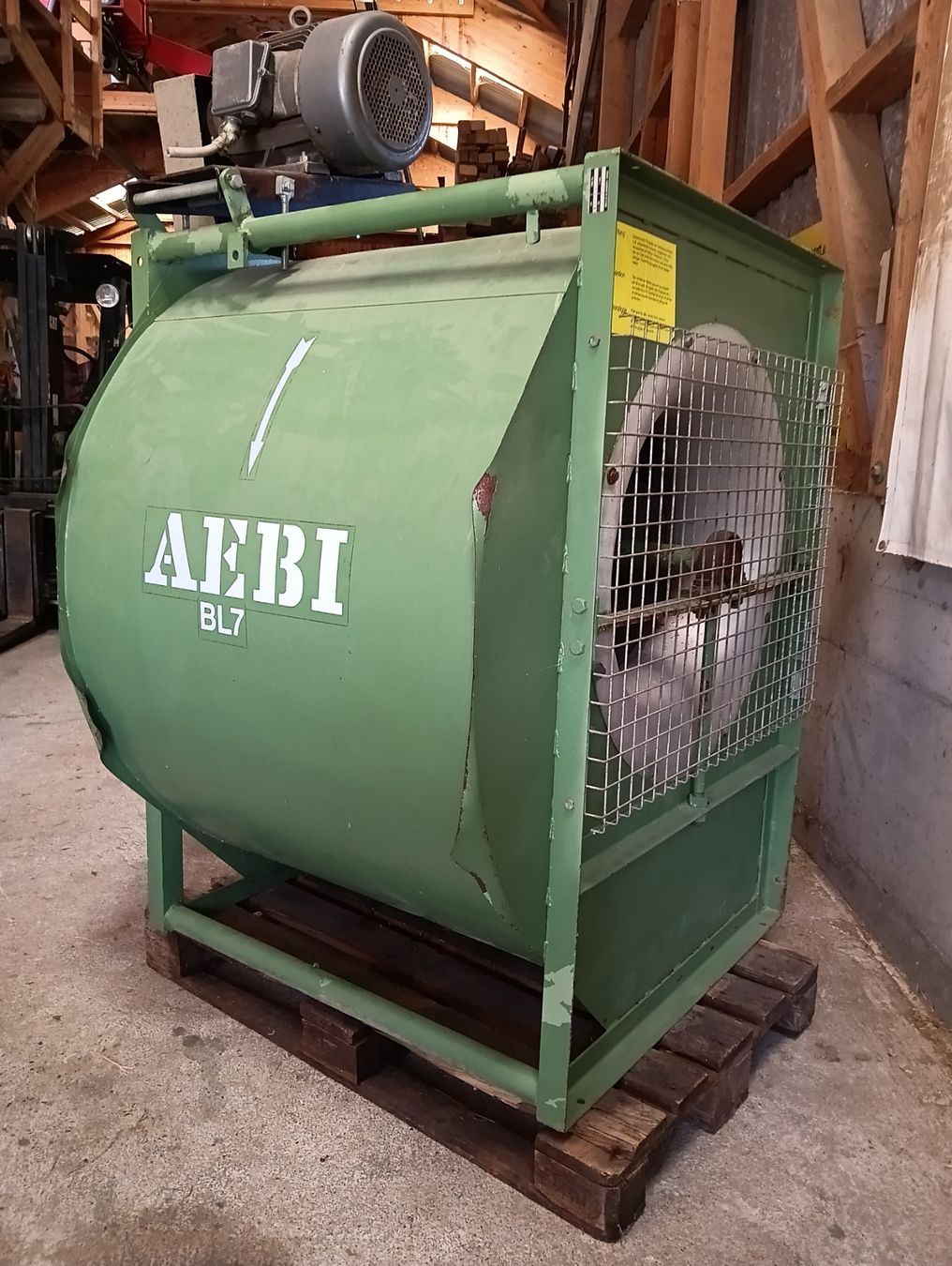 Aebi Alle Maschinen: Heulüfter Aebi Heubelüftung – Gebraucht aus Bütschwil von Rockky
