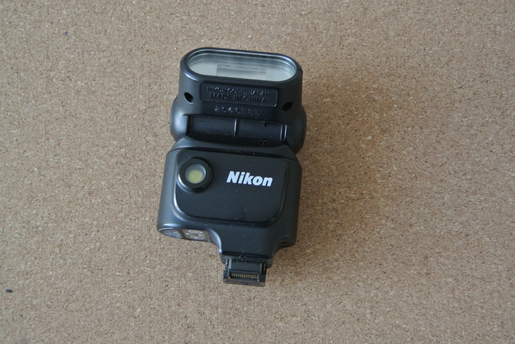 Nikon Flash: Nikon SB-N5 Schwarz Blitz / Flash / Blitzgerät – Usato da Zufikon venduto da Connec 2