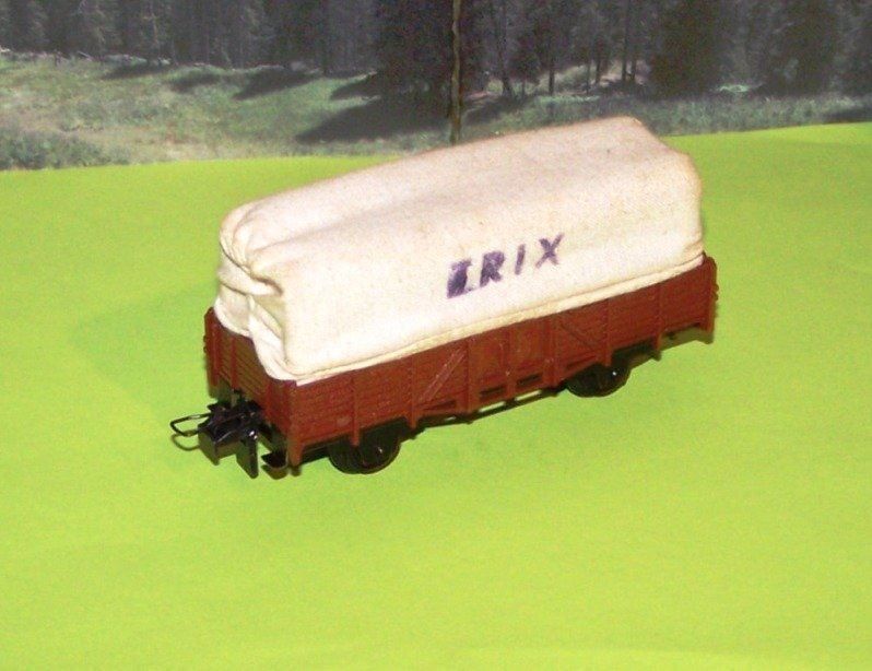 Trix Modellini di ferrovie: Trix Express H0 Planenwagen "TRIX" aus COOP Startpackung – Usato da Brüttisellen venduto da Rentner44zh 4