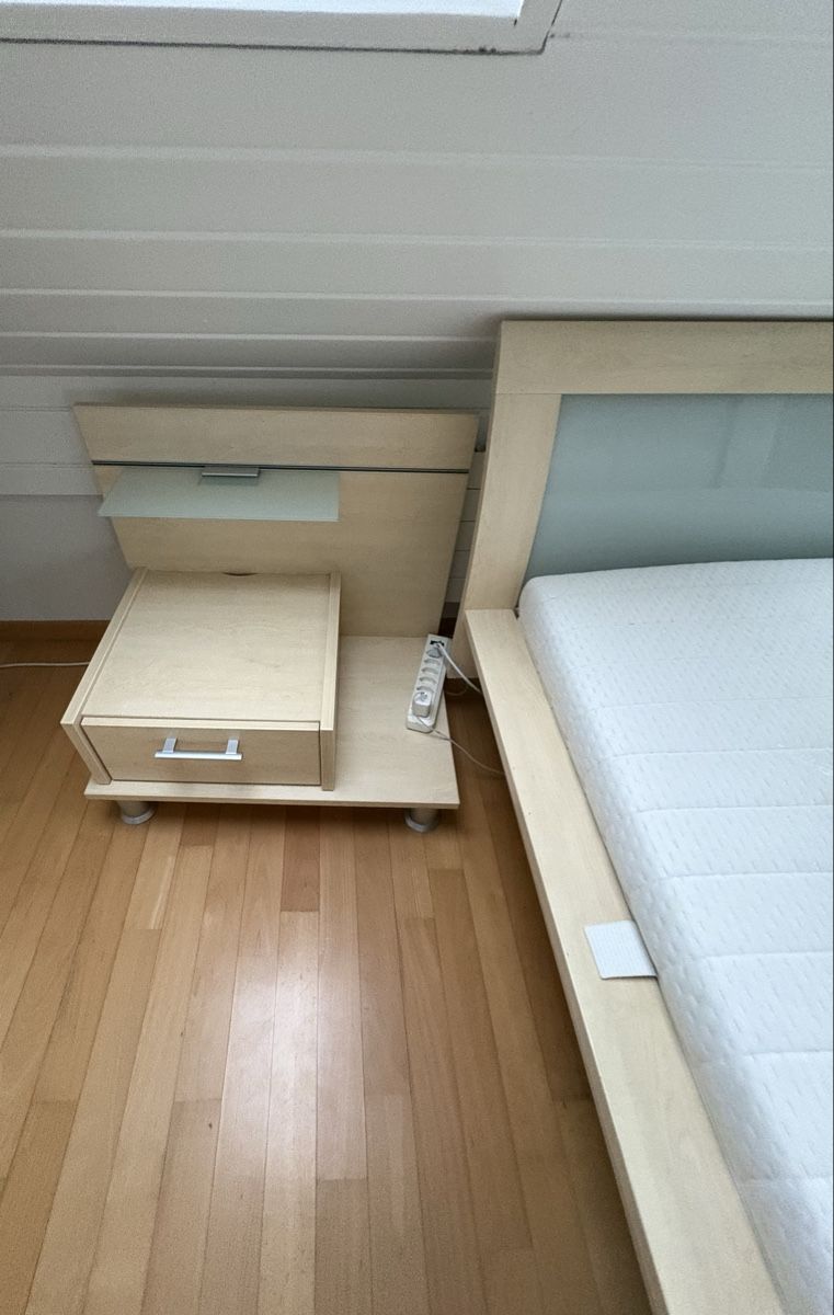 Letti: Doppelbett mit 2 Nachttische – Usato da Volketswil venduto da Gab2013 3