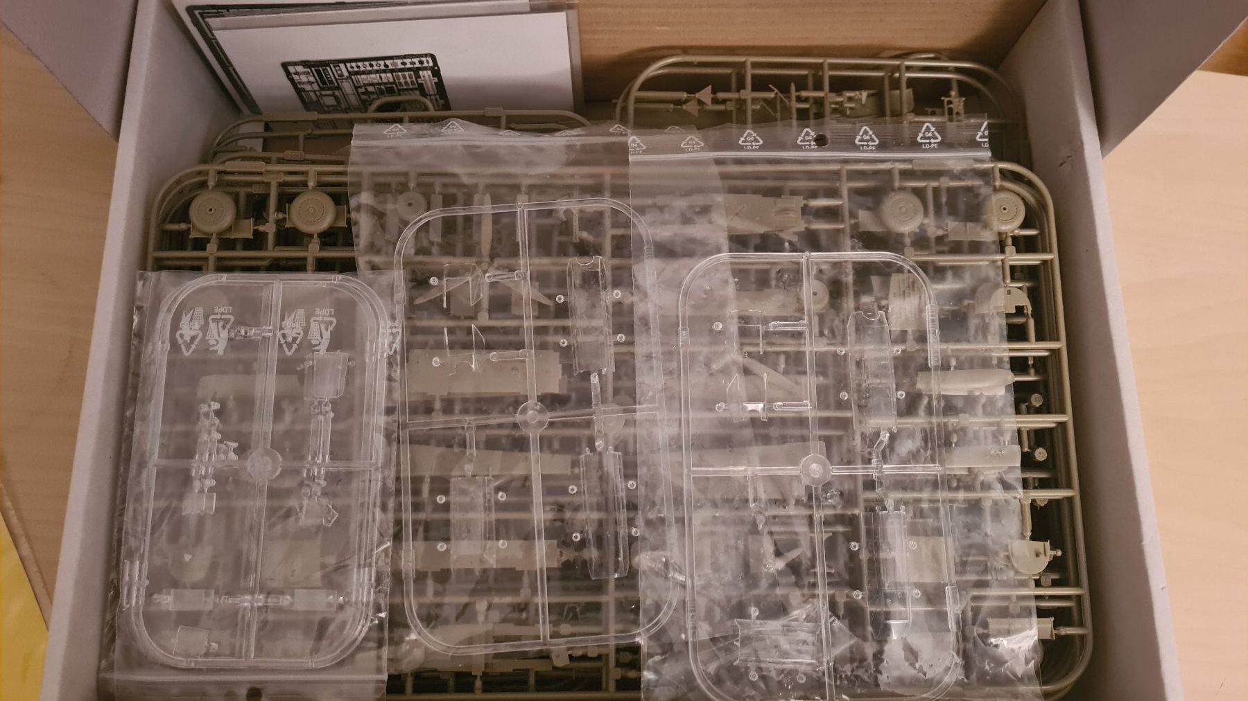 Kit di modellismo & Modellini statici: 1:48 Messerschmitt Bf 110 C/D/E - Royal Class Eduard R0005 – Usato da Bassersdorf venduto da jackbmw 2