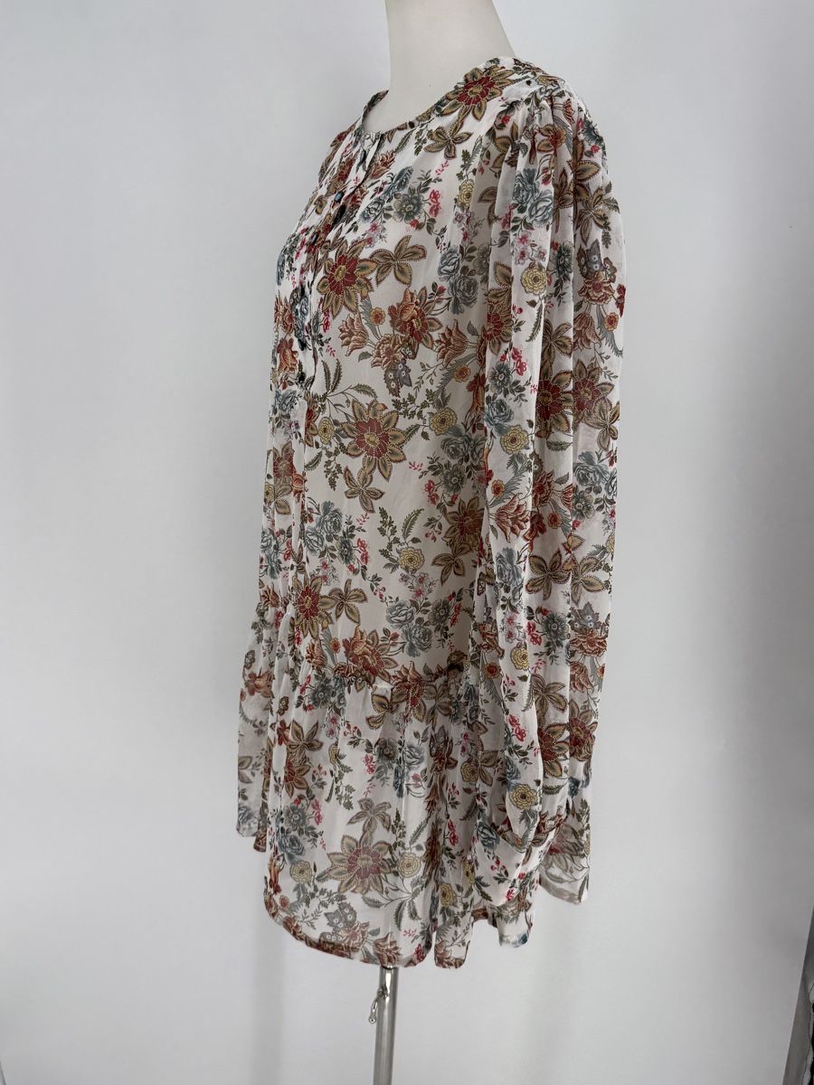 Chemisiers: Bluse mit Blumenmuster Gr. 50/52 – D'occasion à Auenstein par moin. 3