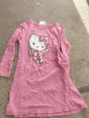 Robe Hello Kitty rose manches longues taille 110-116