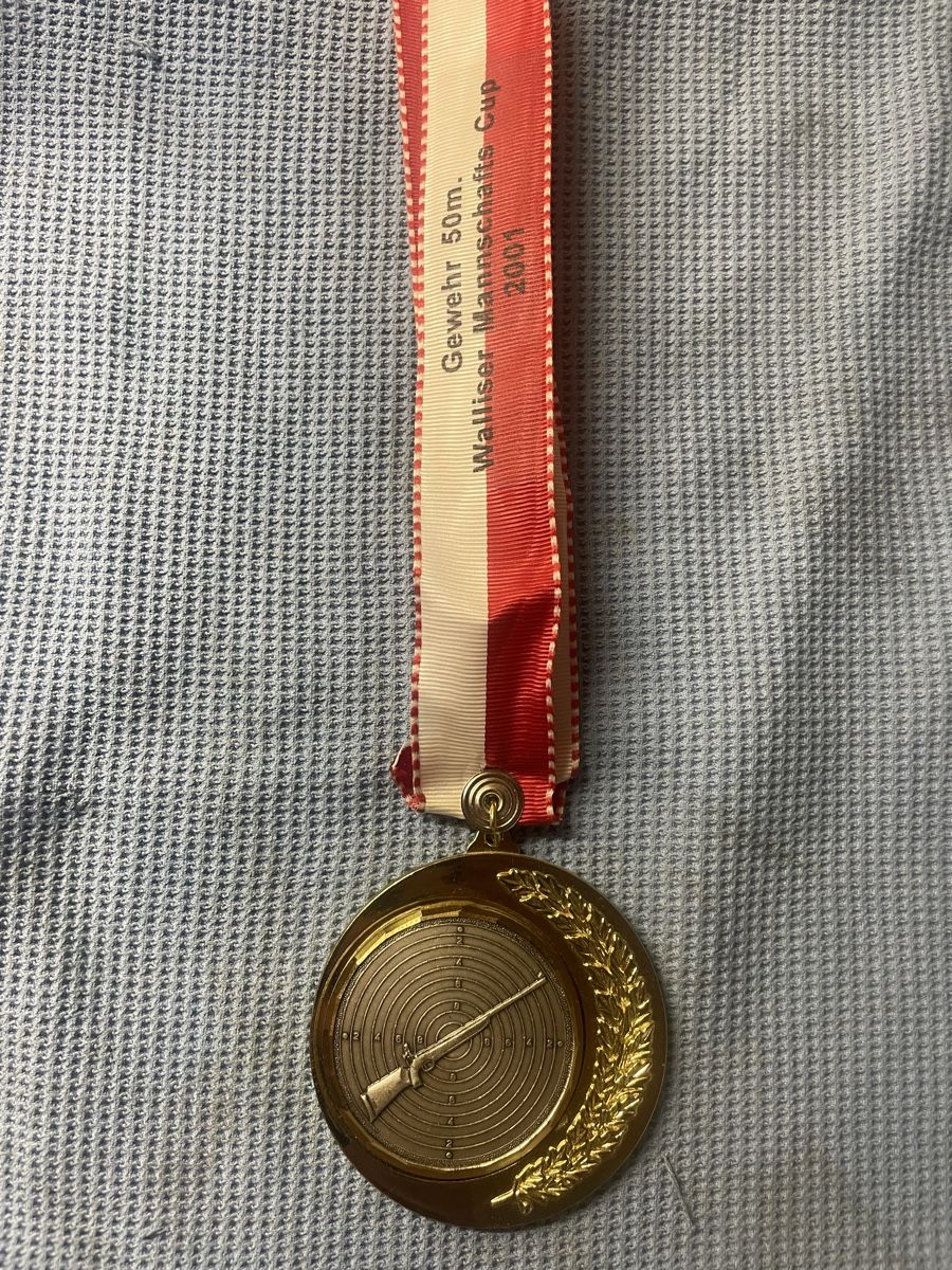 Medaglie: Medaille Gold Walliser Mannschaftscup 50m 2001 – Nuovo (secondo la descrizione) da Staldenried venduto da abrigger