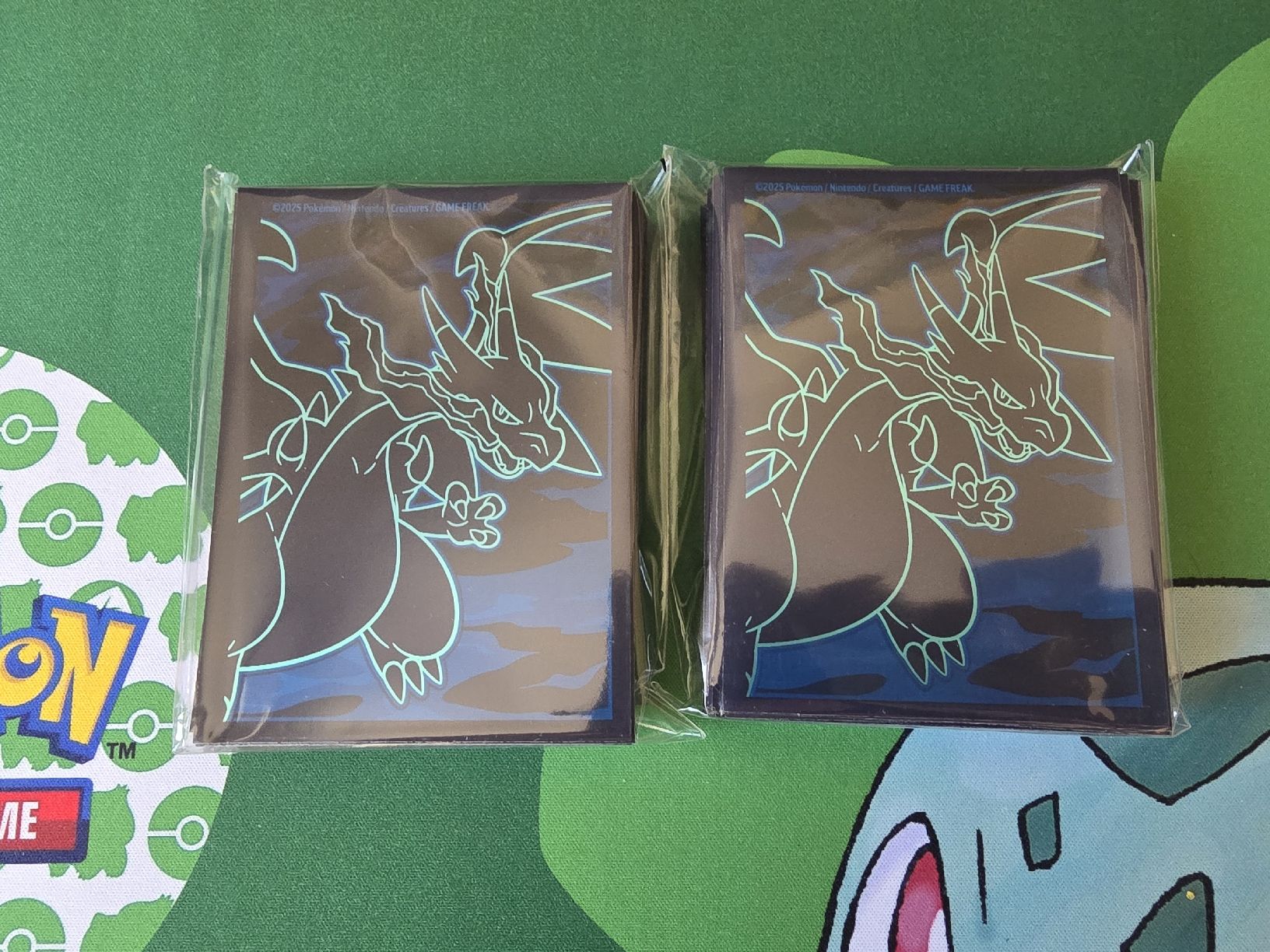 Pokémon Carte collezionabili: Pokemon Charizard Sleeves 2 Packungen NEU – Nuovo (secondo la descrizione) da Gossau SG venduto da worklifebalance