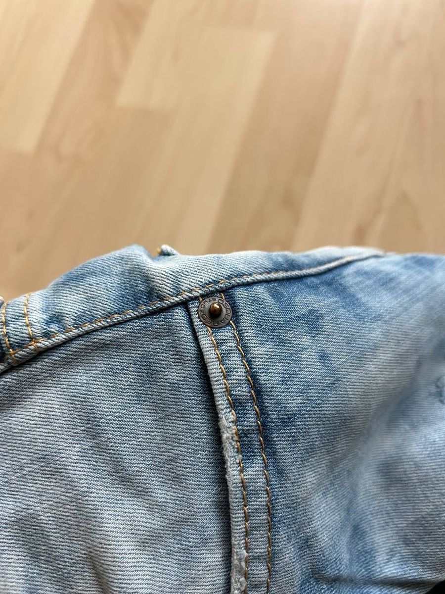 Dsquared2 Jeans: DSquared2 Acid Wash Slim Jeans – Nuovo (secondo la descrizione) da Bern venduto da Skandez 4