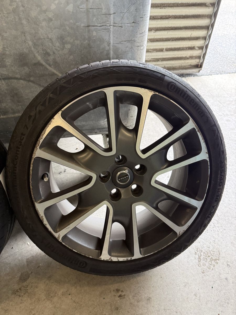 Pneumatici & Ruote complete: Volvo V60 Räder – Usato da Langenthal venduto da Portugues. 1